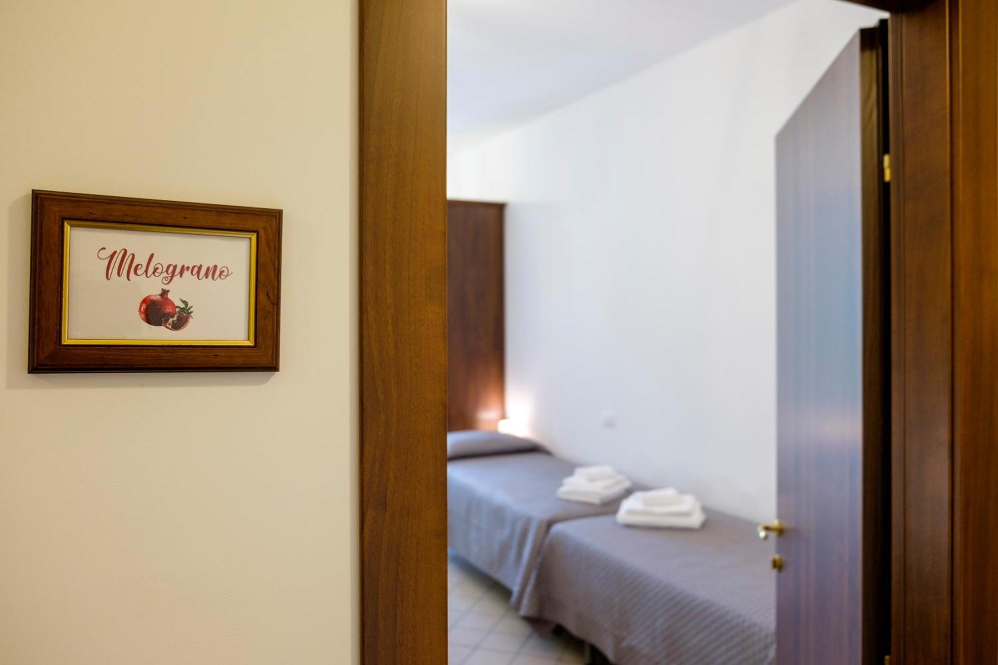 Il Vivaio Bed And Breakfast Santa Teresa Di Riva Esterno foto